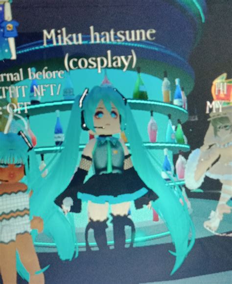 Cosplaying as Miku!! >:3 : r/RoyaleHigh_Roblox