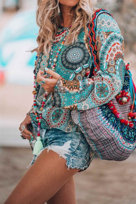 That colourful bohemian tunic that got everybody talking! | Boho chic ...