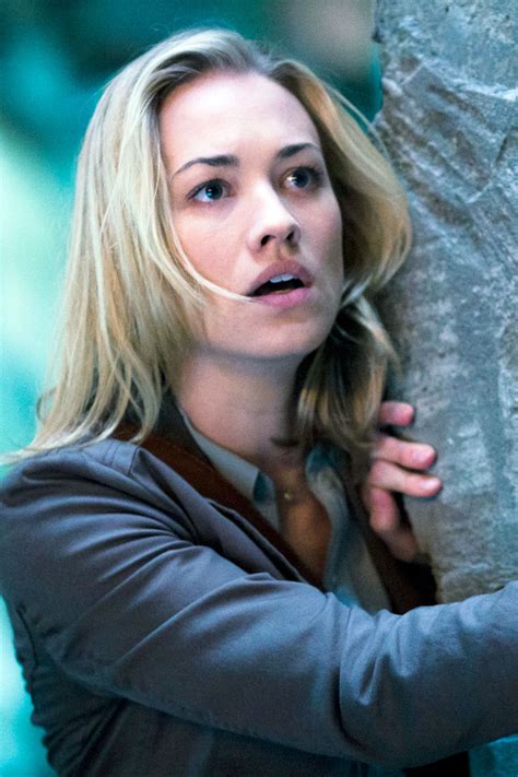 Yvonne Strahovski foto Yo, Frankenstein / 2 de 3