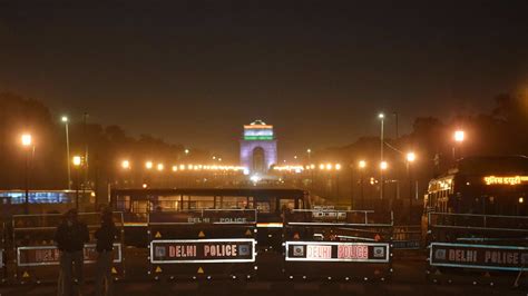 Night curfew in Delhi ahead of New Year amid new Covid-19 virus scare