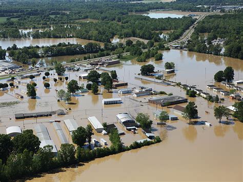 St. Louis flooding in 1993 Archives • Missouri Life Magazine