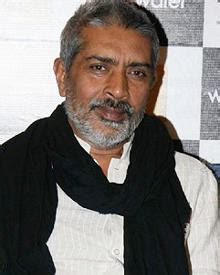 Prakash Jha Biography | Prakash Jha Girlfriend, Wife, Family & Net Worth - FilmiBeat