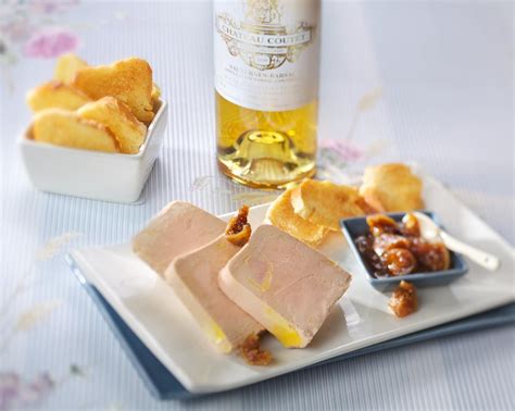 Foie gras terrine with Sauternes, toasted brioche and fig chutney | Château Coutet