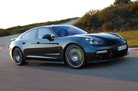 2018 Porsche Panamera Turbo S E-Hybrid First Drive Review