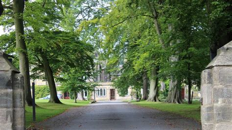 Emmerdale Classic Locations Tour from Leeds - Leeds, England