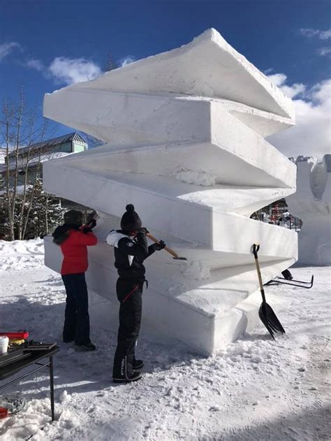 Breckenridge Ice Sculptures 2025 - Ricca Pansie