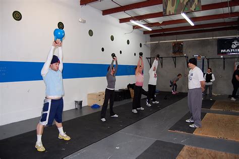 The Rockzone: 12-07-10: Kettlebell swings and running