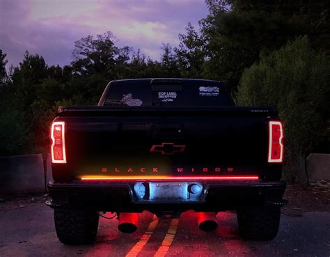 Tailgate Sequential Brake/Reverse/Turn LED Light Bar Strip - Fits Any – AutoLEDTech.com