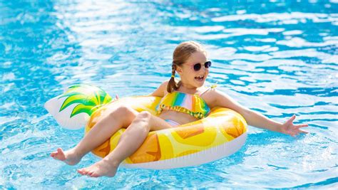 Pool Toys For Toddlers: The Ultimate Guide To Fun In The Sun - Famous ...