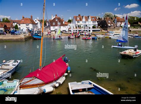 Emsworth harbour hi-res stock photography and images - Alamy