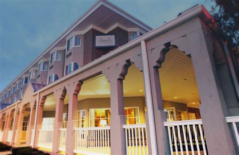 Findlay Inn and Conference Center (Findlay, OH) - Resort Reviews - ResortsandLodges.com