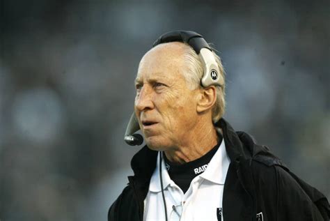 The Life And Career Of Fred Biletnikoff (Story)