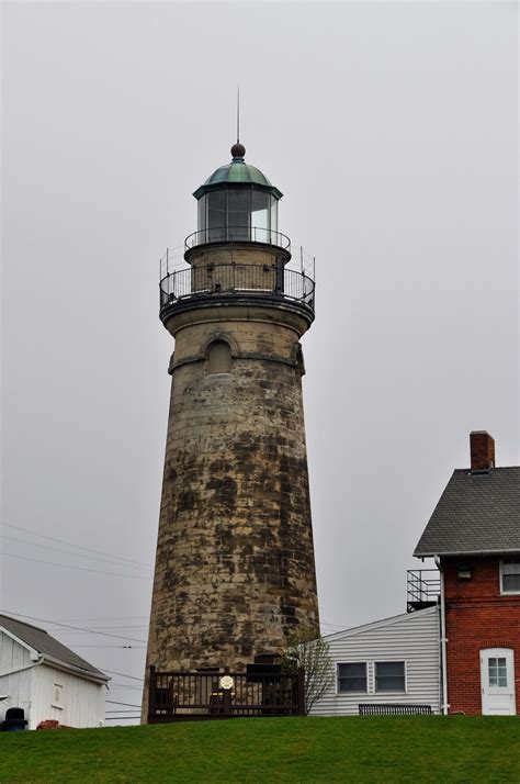 WC-LIGHTHOUSES: FAIRPORT HARBOR LIGHTHOUSE-FAIRPORT, OHIO