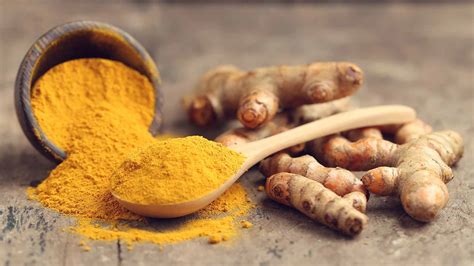 7 Health Benefits of Turmeric Root & Curcumin Powder