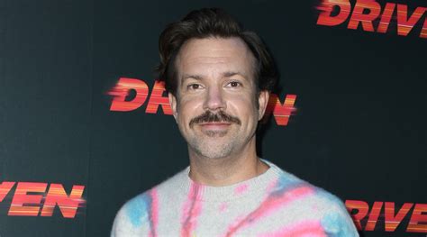 Jason Sudeikis’ New Comedy Series ‘Ted Lasso’ Heading to Apple TV+ ...