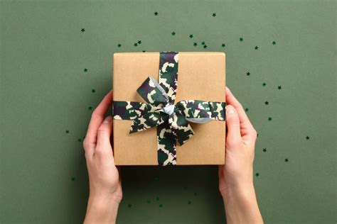 Veterans Day Gift Ideas: 15 Gifts To Show Your Appreciation - homeyou