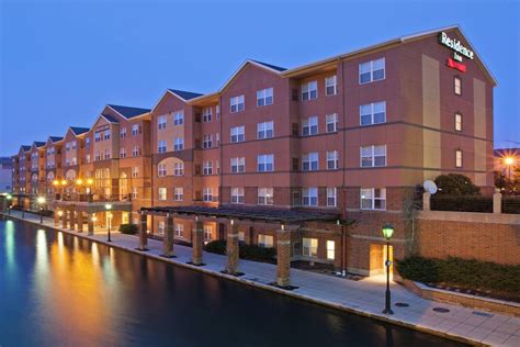 Residence Inn by Marriott Indianapolis Downtown on the Canal in ...