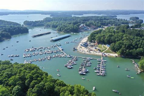 Lanier Islands Makes For The Perfect Southern Summer Getaway