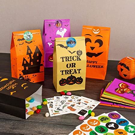 Halloween Candy Bags To Fill with Spooky Treats!