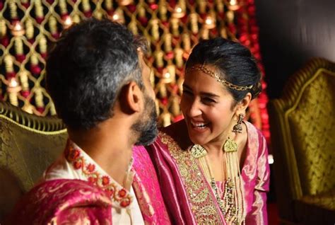 Actress Mira Sethi Beautiful New Wedding Pictures | Reviewit.pk