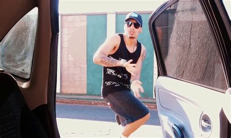 #KikiChallenge: 'In My Feelings' Viral Dance is Causing Major Road ...