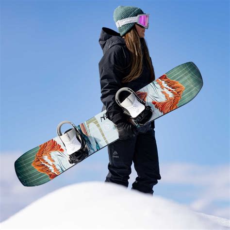 Women's Twin Sister Snowboard 2024 | Jones Snowboards