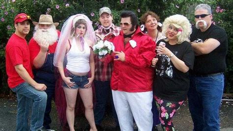 Redneck Themed Wedding Photos