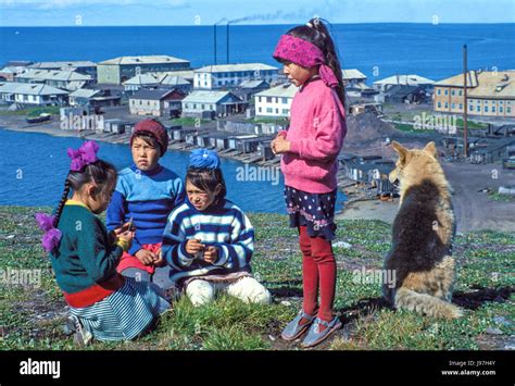 Uelen Russia - Uelen Uncovered Fostering Printmaking In A Chukchi Ivory ...