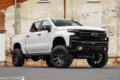 Lifted 2019 Chevy Silverado 1500 with 22×12 Fuel Contras and 6 Inch Rough Country Lift Kit ...