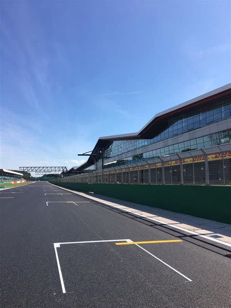 Track Marking & Branding, Silverstone, F1 GP 2019 - Roadgrip