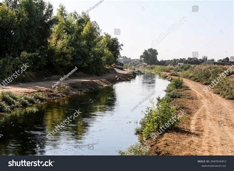 29 Wadi Gaza Images, Stock Photos & Vectors | Shutterstock