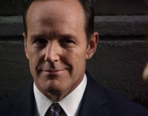 Phil Coulson | Phil Coulson in the Agents of S.H.I.E.L.D. Pi ...