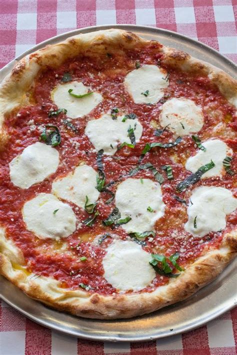 Federal Hill Pizza, Warren - Menu, Prices & Restaurant Reviews ...