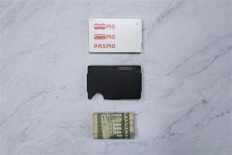 The Ridge Wallet Review (Titanium) | Pack Hacker