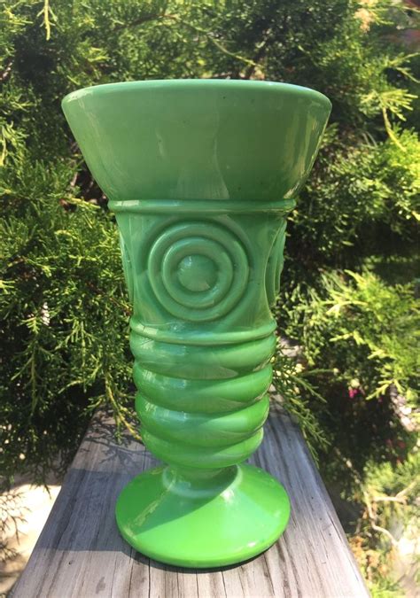 Vintage Fenton Glass Vase/mid Century Green Vase/flower | Etsy | Mid century glass vase, Mid ...