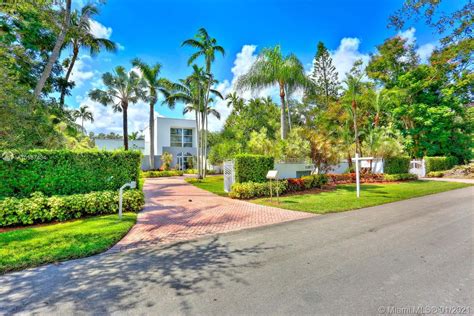 9500 SW 60th Ct, Pinecrest, FL 33156 | Trulia