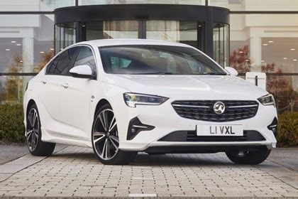 Vauxhall Insignia specs, dimensions, facts & figures