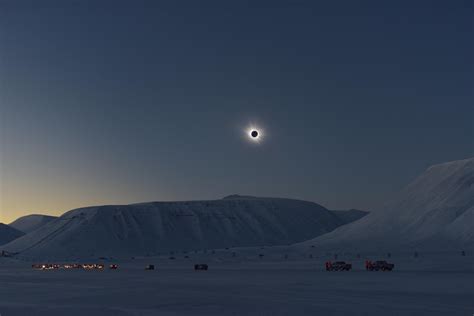 Random Hd Photos: Solar Eclipse in Antarctica