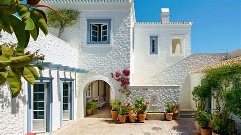 A Compound of Villas in the Greek Islands Is Transformed for a Family ...