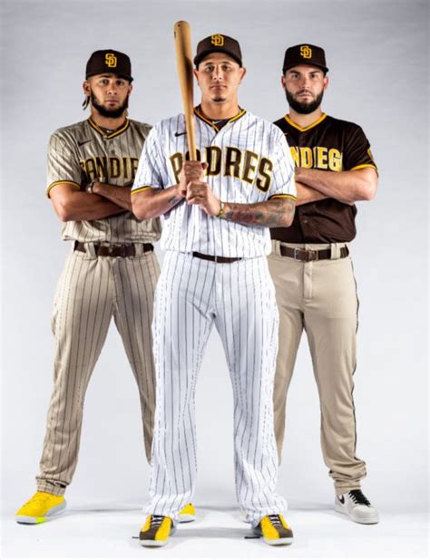 Padres New Uniforms 2022 - Happy New Year 2022