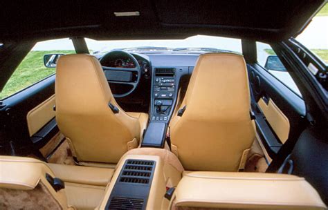 porsche-928-interior-and-rear-seats | Frawi Hengelo