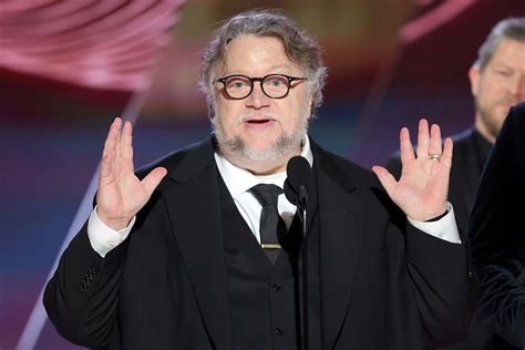 Guillermo del Toro, winner for Best Animated Movie for 'Guillermo del Toro's Pinocchio' - Foto 2 ...