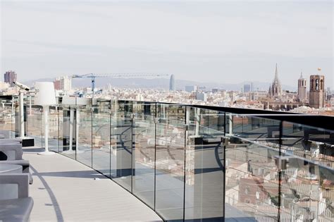 where to stay in Barcelona – Barcelo Raval