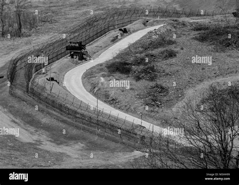 Demilitarized zone korea fence Black and White Stock Photos & Images - Alamy