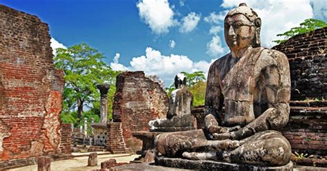 The Mahavamsa: An Epic Poem that Sheds Light on Sri Lankan History | Polonnaruwa, Buddha temple ...