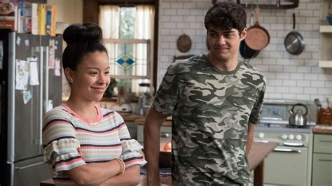 Noah Centineo Will Reprise His "The Fosters" Role in New Spinoff "Good ...