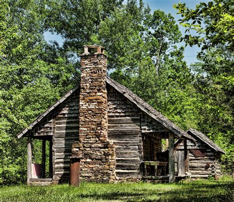 Ozark Mountain Homestead by Katie Abrams in 2021 | Small log homes ...