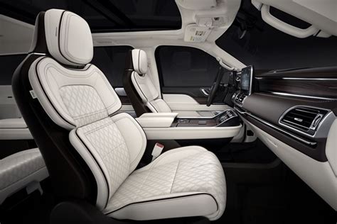 2022 lincoln navigator interior colors - wedwick-michel