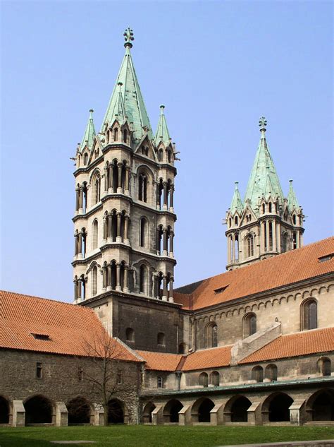 Naumburg cathedral - nela se encontra a estátua de Uta Von Naumburg, uma das mais importantes ...