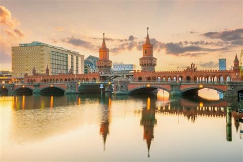 Premium Photo | A bridge over a river in berlin